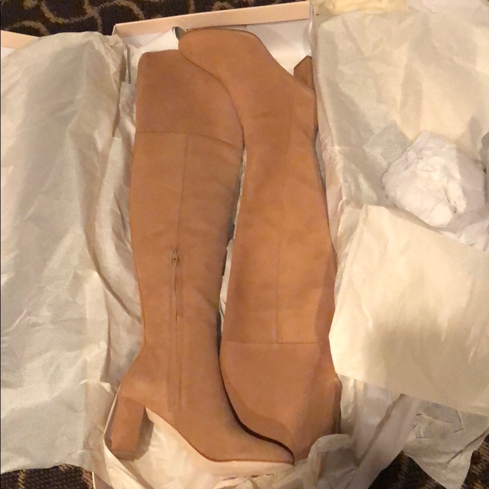 Sz 6 Loeffler Randall boots